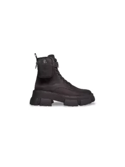 STEVE MADDEN, Schnürboots TANKER-P